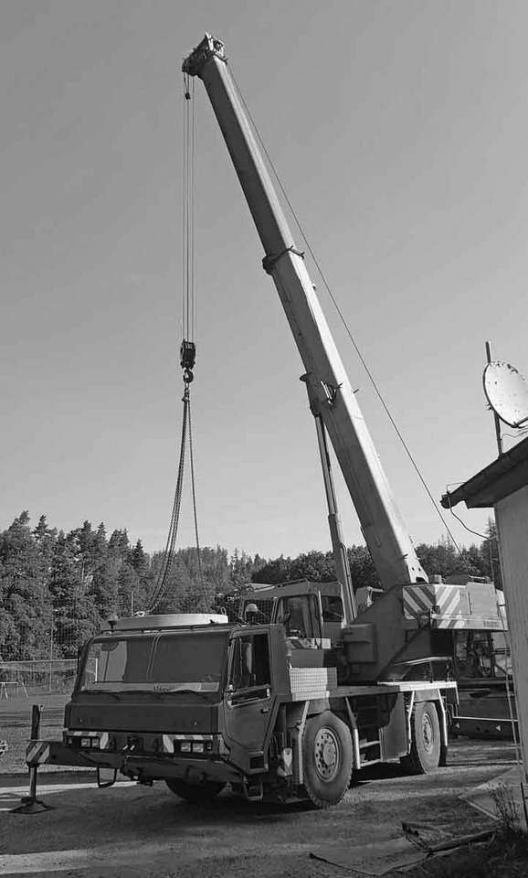 Faun ATF30-2L – Mobile crane / Mobilkran - Grue mobile: photos 1 Faun ATF30-2L – Mobile crane / Mobilkran - Grue mobile: photos 1