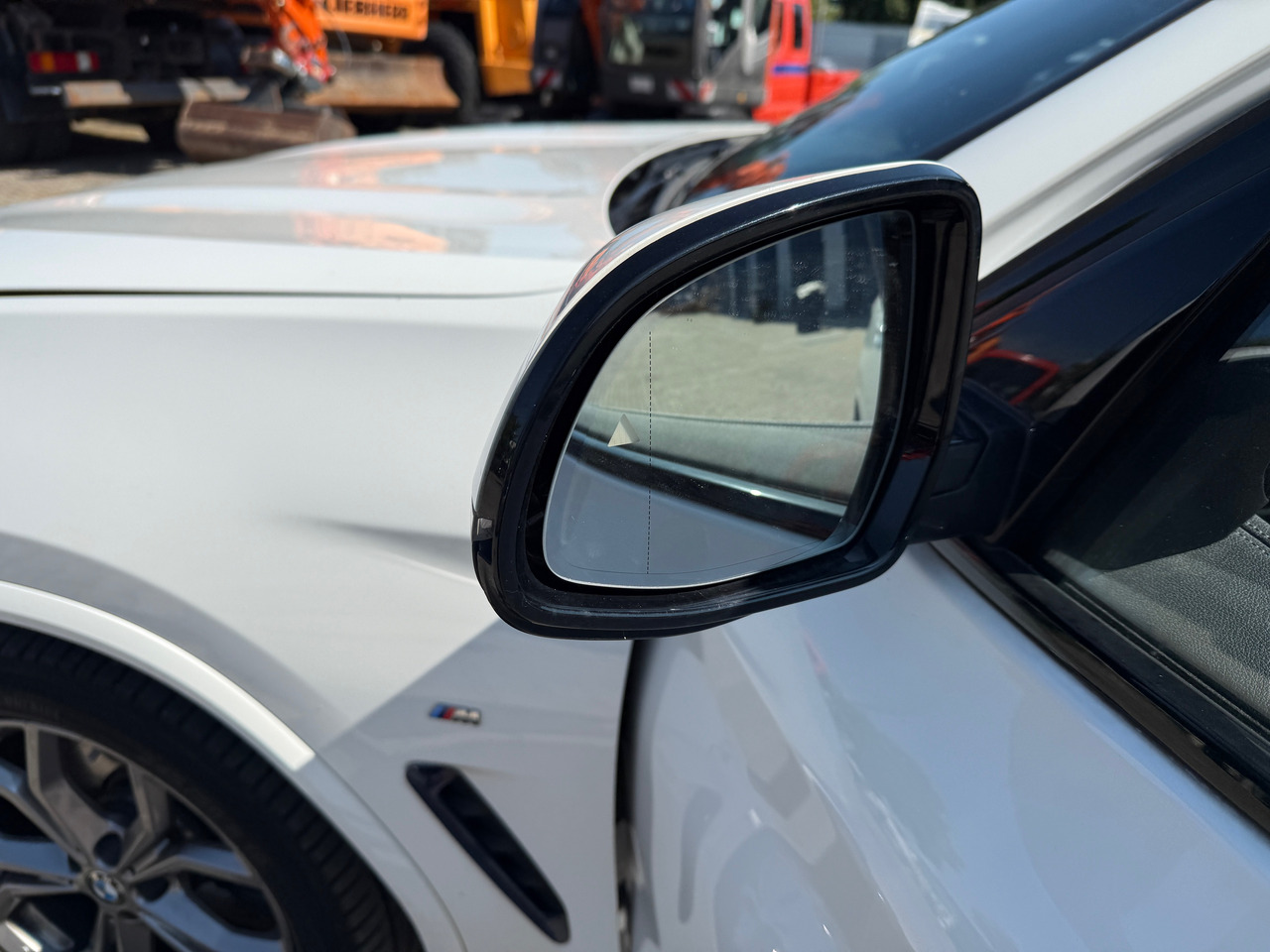 BMW X3 Xdrive 20d M-Sport VOLL! ACC, Head-Up, Panorama... - SUV: photos 3 BMW X3 Xdrive 20d M-Sport VOLL! ACC, Head-Up, Panorama... - SUV: photos 3
