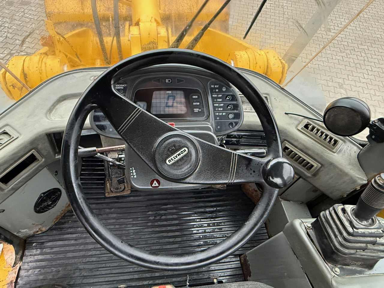 Chargeuse sur pneus Komatsu Hanomag WA270-3 Radlader Klima: photos 16