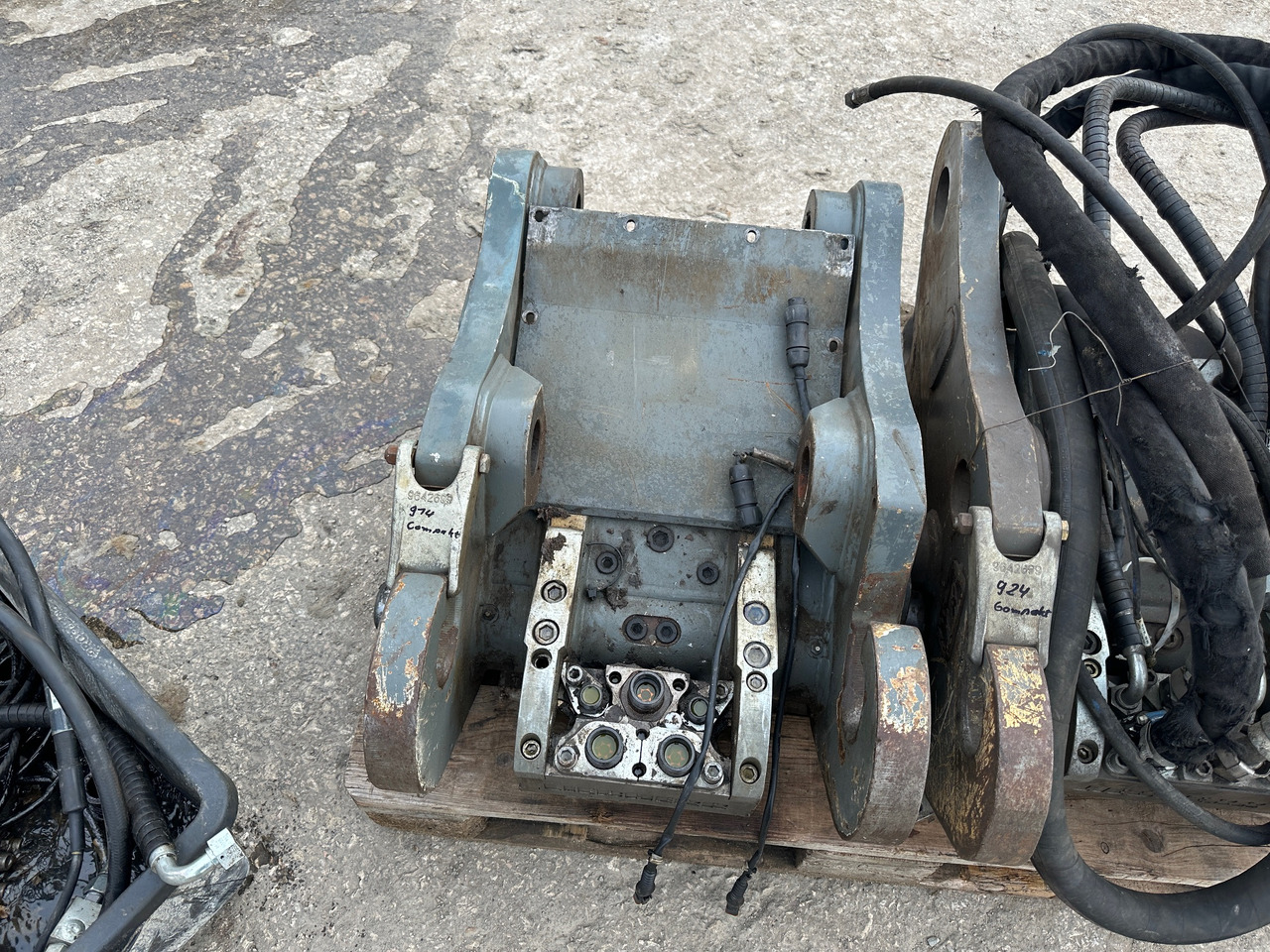 Likufix Liebherr SWA48 Schnellwechsler Vollhydraulisch - Attache rapide: photos 3 Likufix Liebherr SWA48 Schnellwechsler Vollhydraulisch - Attache rapide: photos 3