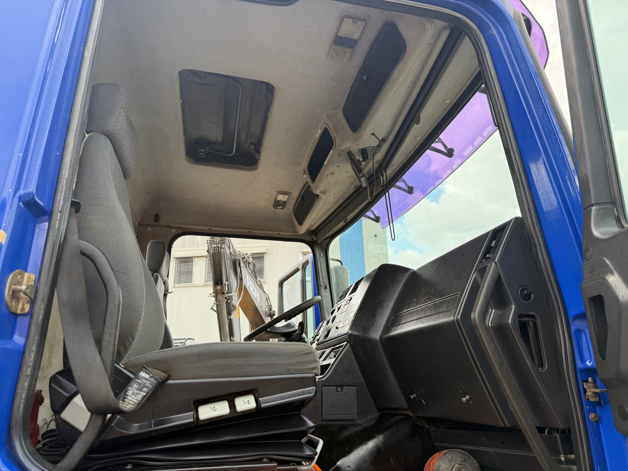 Camion benne MAN 19.364 3-Seiten-Kipper Allrad Winterdienst: photos 15