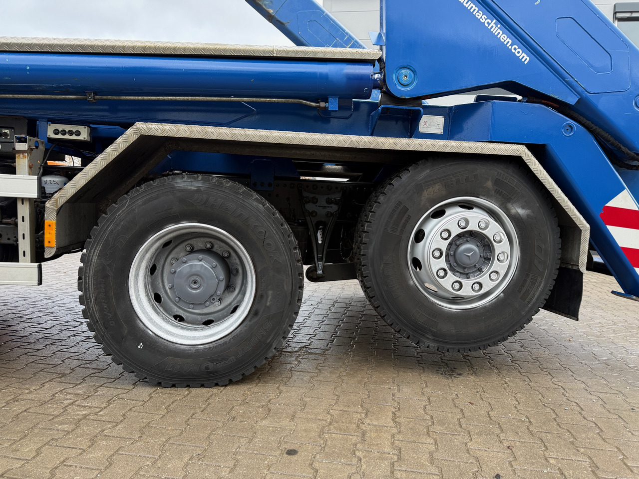 Camion multibenne Mercedes-Benz 3243 Actros MP1 4-Achs Absetzkipper: photos 11
