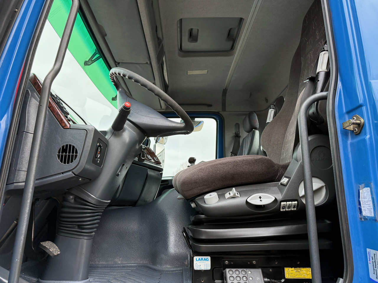 Camion multibenne Mercedes-Benz 3243 Actros MP1 4-Achs Absetzkipper: photos 18
