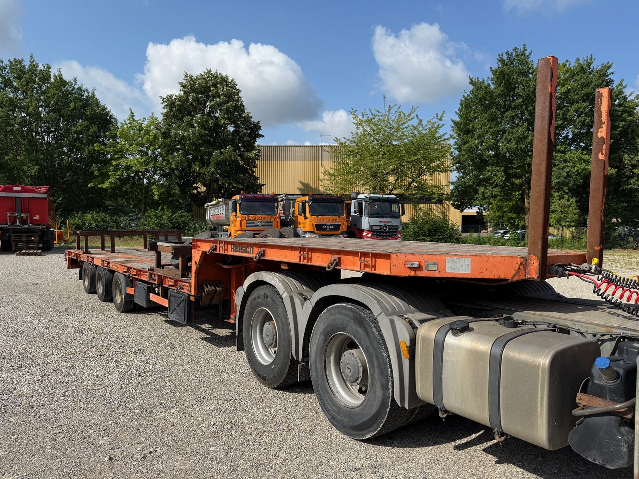 Reisch RPTS 35/24 Tieflader Auflieger - Remorque porte-engin surbaissée: photos 4 Reisch RPTS 35/24 Tieflader Auflieger - Remorque porte-engin surbaissée: photos 4