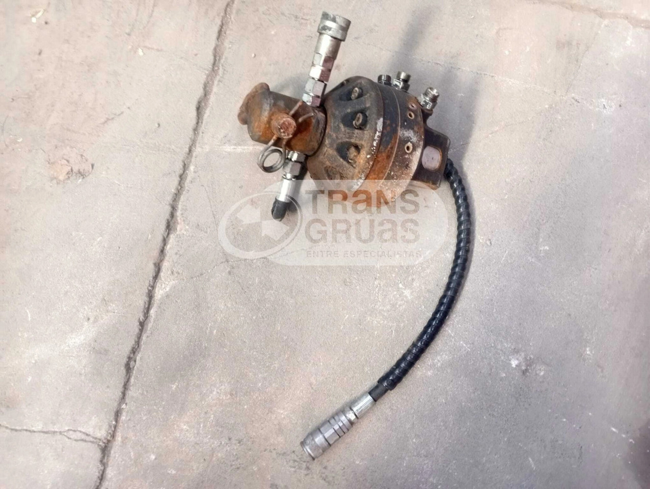 Rotator Kinshofer ocasión 4.500 Kg - Accessoire: photos 1 Rotator Kinshofer ocasión 4.500 Kg - Accessoire: photos 1
