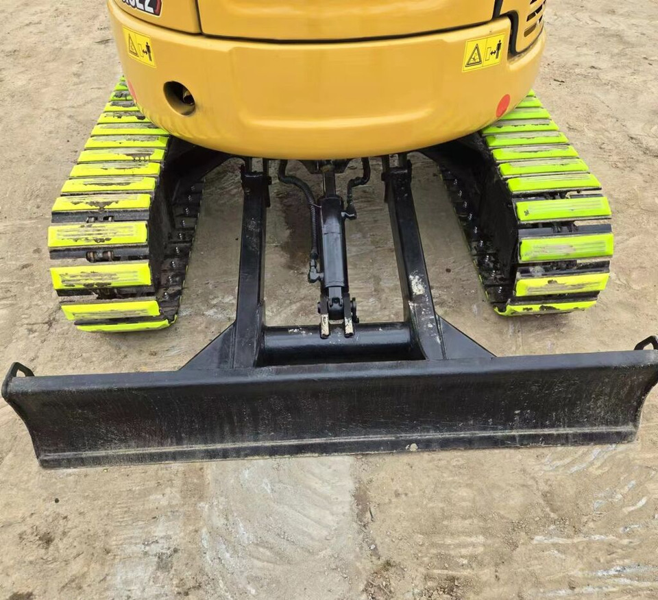 Caterpillar 305.5E2 with Rubber Track - Mini pelle: photos 5 Caterpillar 305.5E2 with Rubber Track - Mini pelle: photos 5