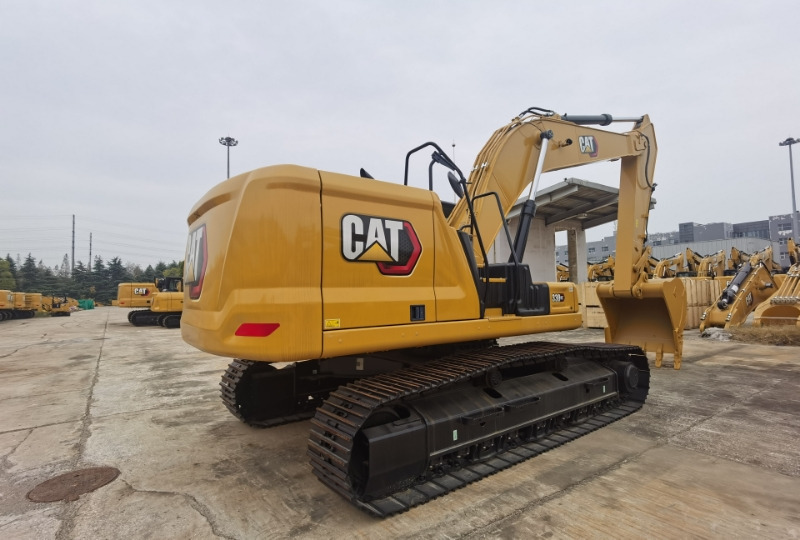Caterpillar 330GC - Pelle sur chenille: photos 3 Caterpillar 330GC - Pelle sur chenille: photos 3