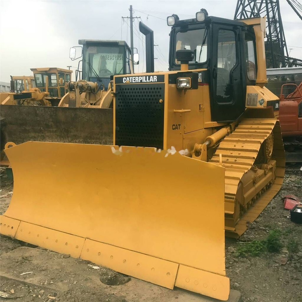 Caterpillar D 5 M LGP - Bulldozer: photos 1 Caterpillar D 5 M LGP - Bulldozer: photos 1