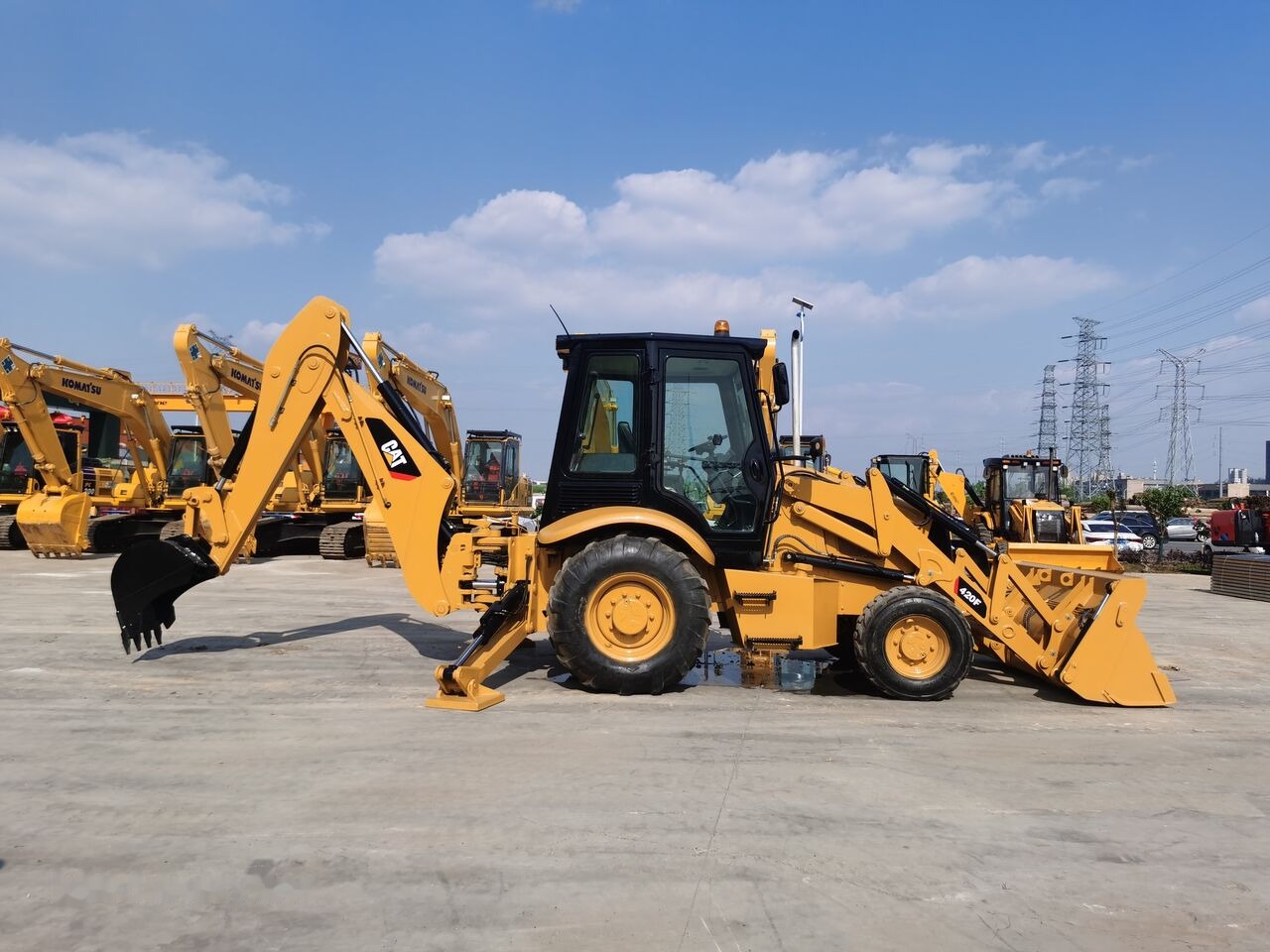 Caterpillar Original UK 420F2 IT - Tractopelle: photos 1 Caterpillar Original UK 420F2 IT - Tractopelle: photos 1