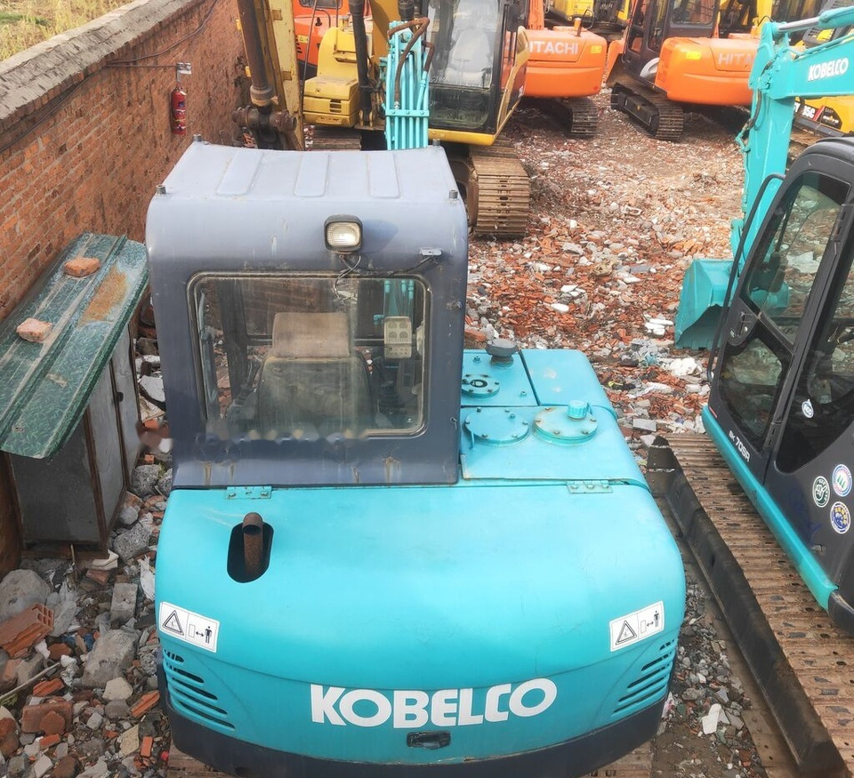 Kobelco SK60 with Swing Boom - Mini pelle: photos 4 Kobelco SK60 with Swing Boom - Mini pelle: photos 4