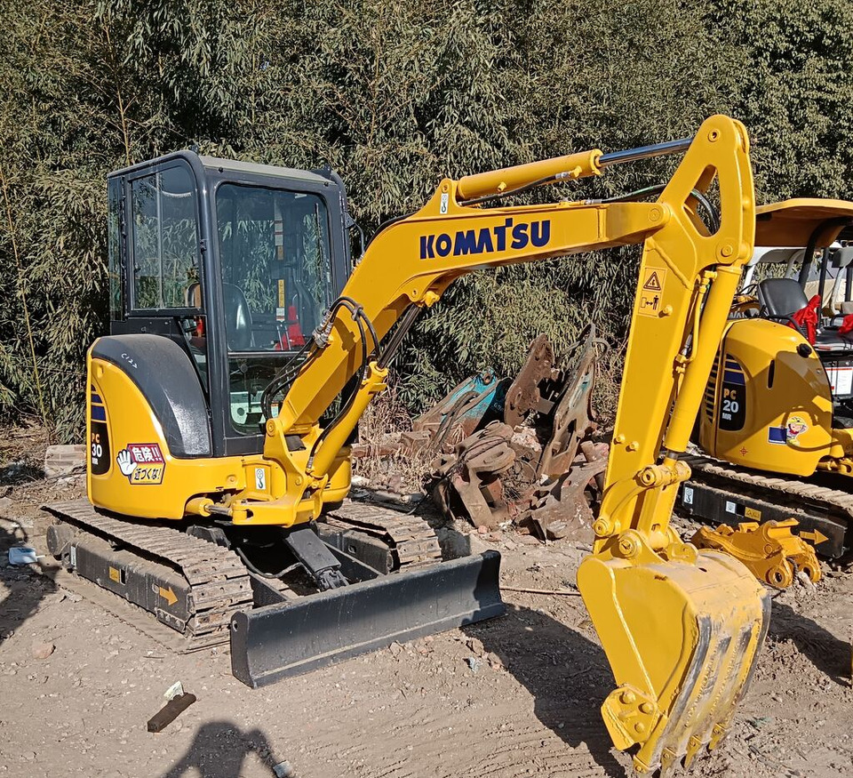 Komatsu PC30MR - Mini pelle: photos 4 Komatsu PC30MR - Mini pelle: photos 4