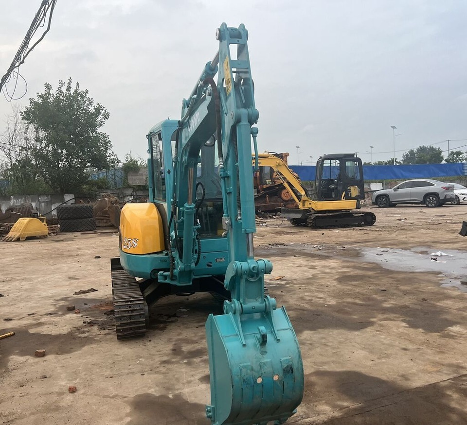 Kubota U25S - Pelle sur chenille: photos 3 Kubota U25S - Pelle sur chenille: photos 3