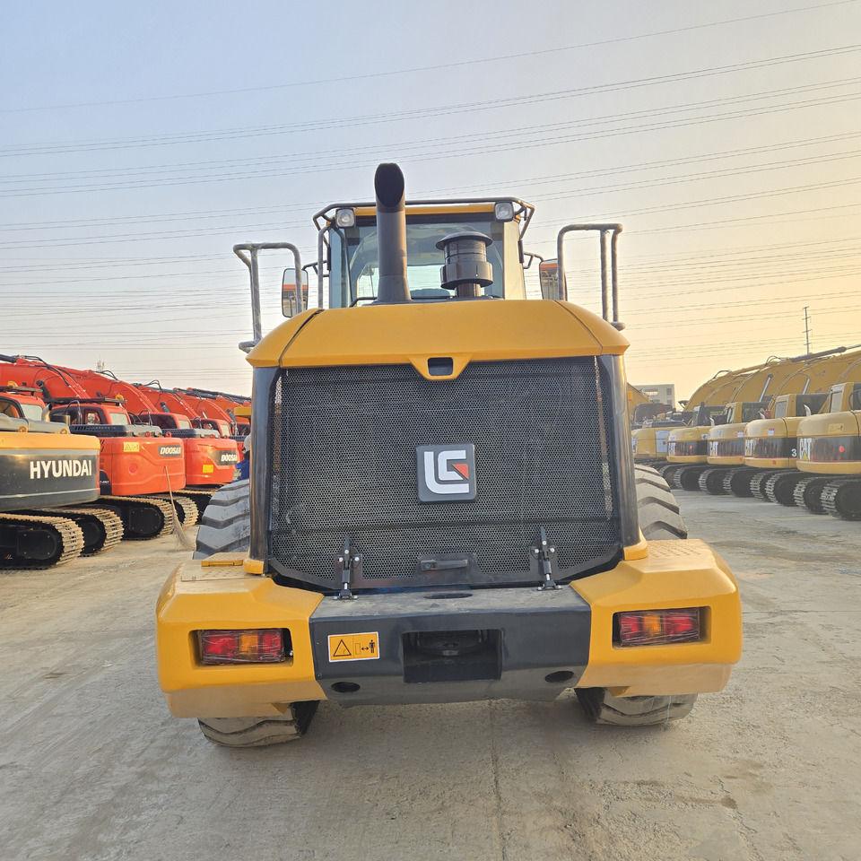 Liugong 862H - Chargeuse sur pneus: photos 3 Liugong 862H - Chargeuse sur pneus: photos 3