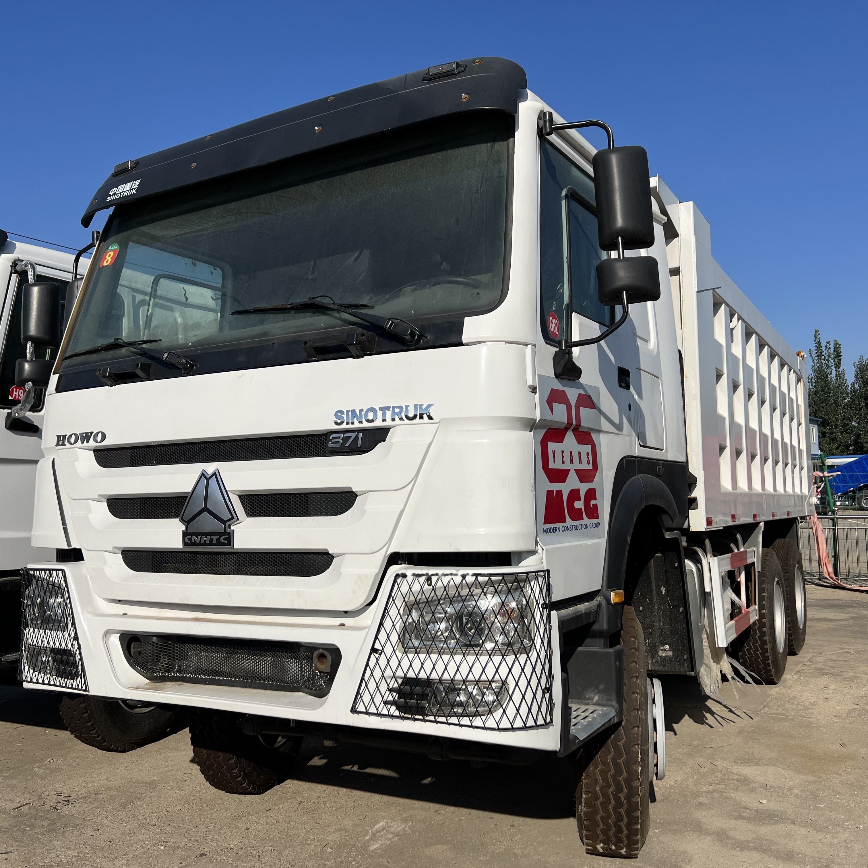 Sinotruk HOWO 371 6*4 Dump truck - Camion benne: photos 2 Sinotruk HOWO 371 6*4 Dump truck - Camion benne: photos 2