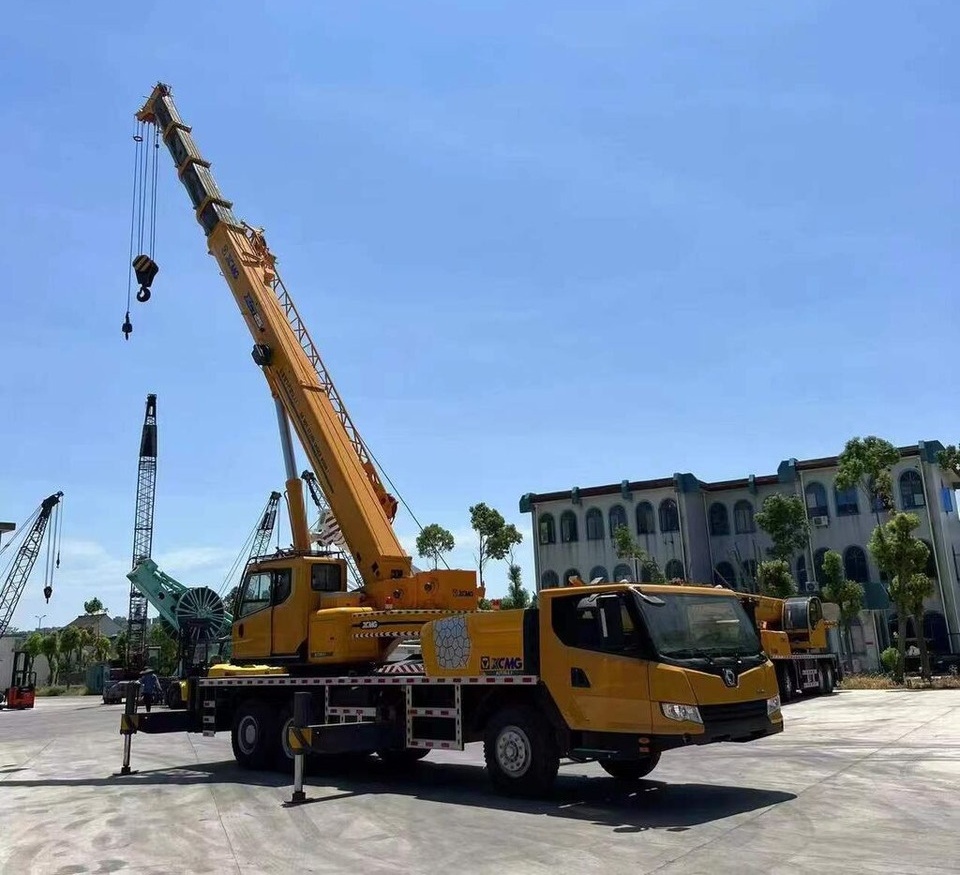 XCMG XCTL2525-1 - Grue mobile: photos 1 XCMG XCTL2525-1 - Grue mobile: photos 1