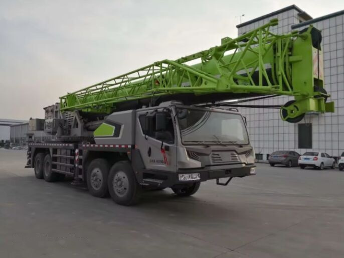Zoomlion ZTC 700V - Grue mobile: photos 1 Zoomlion ZTC 700V - Grue mobile: photos 1