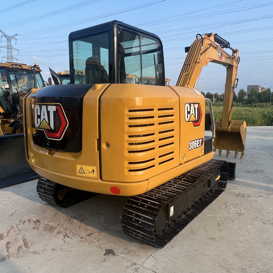 Caterpillar 306E2 - Mini pelle: photos 2 Caterpillar 306E2 - Mini pelle: photos 2