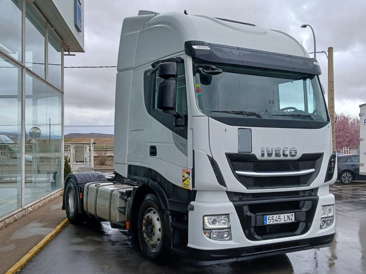 Cabeza Tractora IVECO 480 AUTOMATICO CON INTARDER - Tracteur routier: photos 3 Cabeza Tractora IVECO 480 AUTOMATICO CON INTARDER - Tracteur routier: photos 3