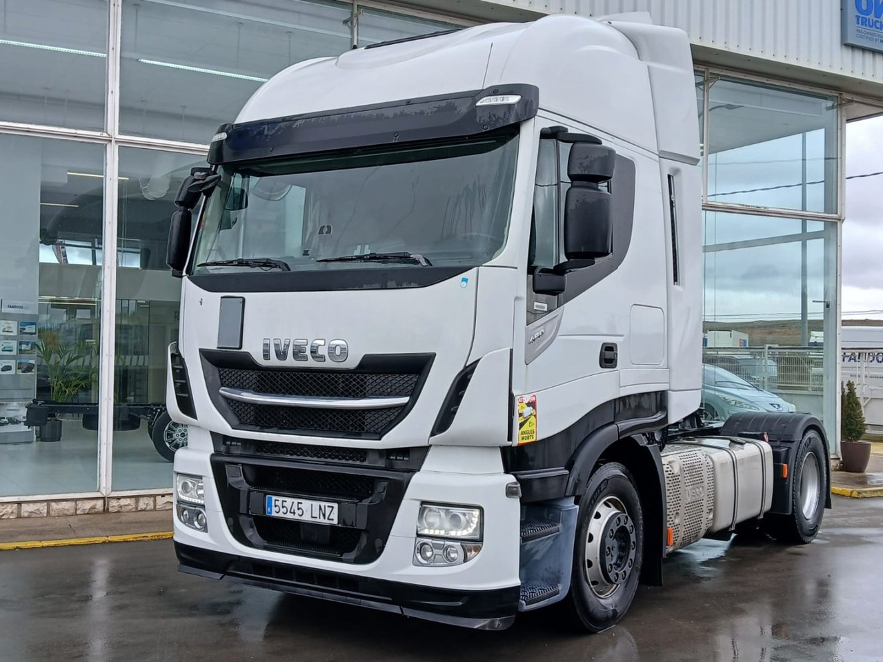 Cabeza Tractora IVECO 480 AUTOMATICO CON INTARDER - Tracteur routier: photos 1 Cabeza Tractora IVECO 480 AUTOMATICO CON INTARDER - Tracteur routier: photos 1