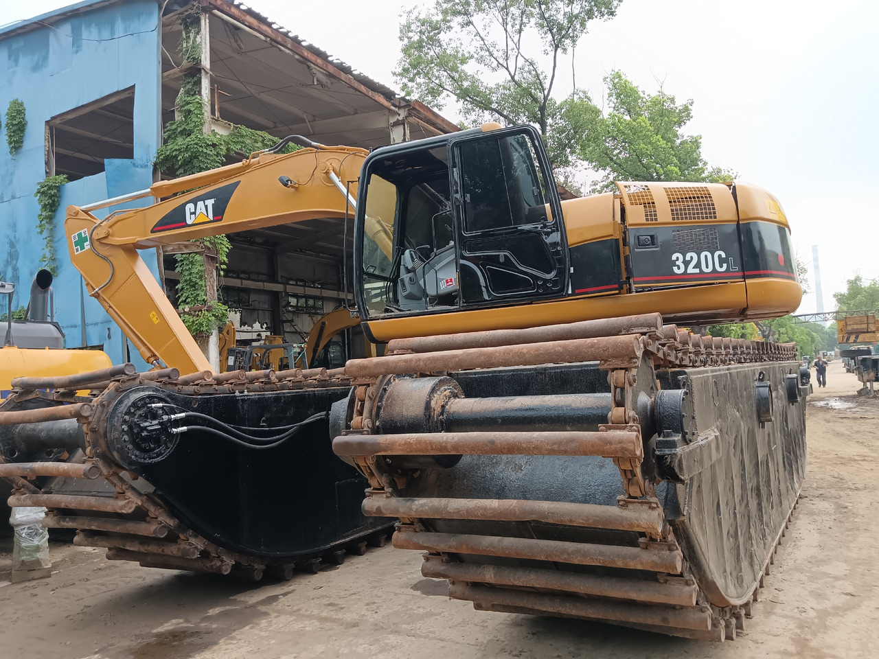 CATERPILLAR 320CL DREDGER CUSTOMIZABLE - Excavatrice amphibie: photos 4 CATERPILLAR 320CL DREDGER CUSTOMIZABLE - Excavatrice amphibie: photos 4
