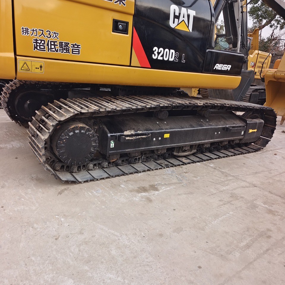 CATERPILLAR 320D CAT 320 D2L - Pelle sur chenille: photos 4 CATERPILLAR 320D CAT 320 D2L - Pelle sur chenille: photos 4