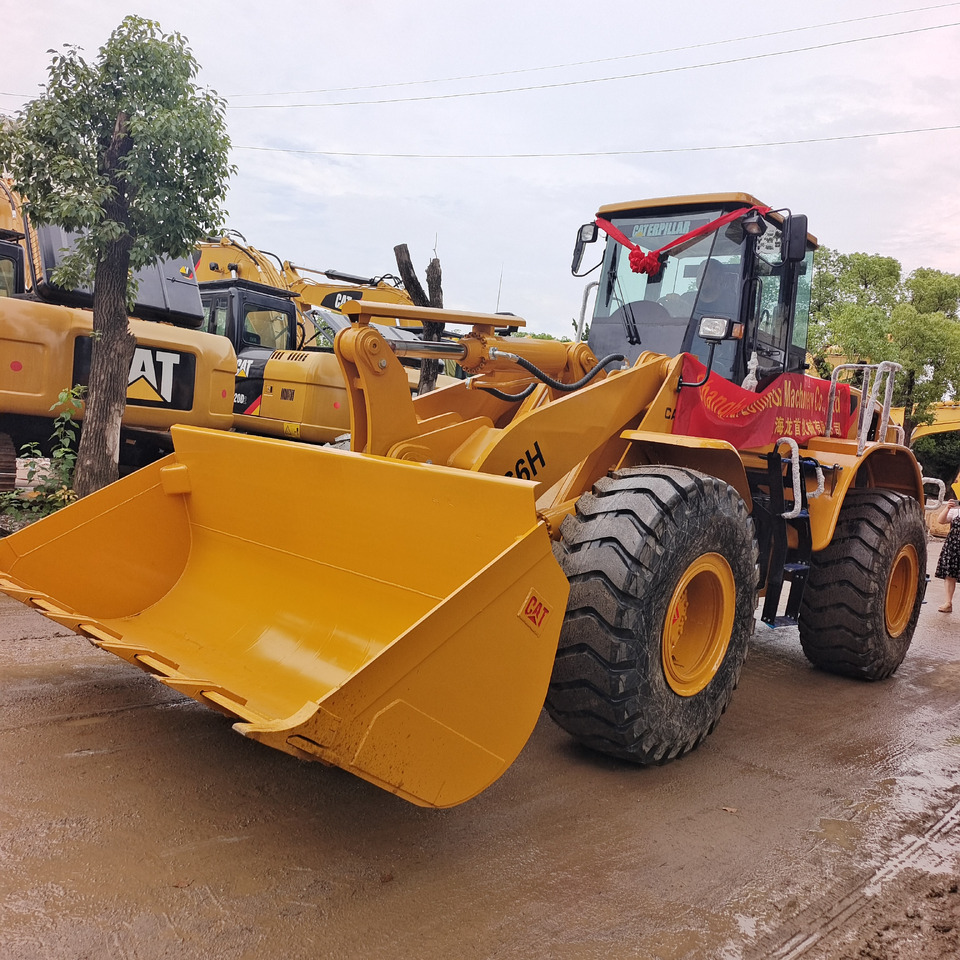 CATERPILLAR 966H CAT 966 H - Chargeuse sur pneus: photos 3 CATERPILLAR 966H CAT 966 H - Chargeuse sur pneus: photos 3