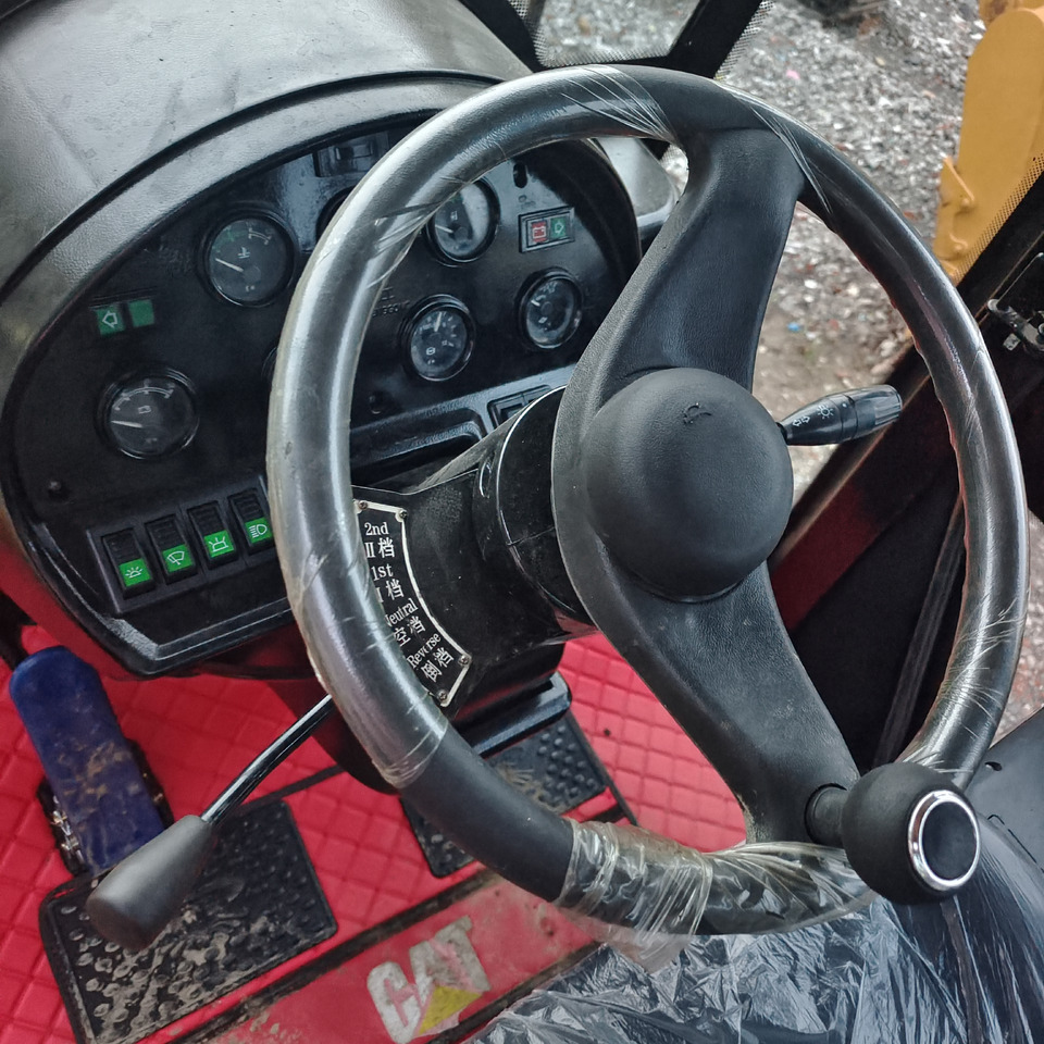 CATERPILLAR 966H CAT 966 H - Chargeuse sur pneus: photos 2 CATERPILLAR 966H CAT 966 H - Chargeuse sur pneus: photos 2