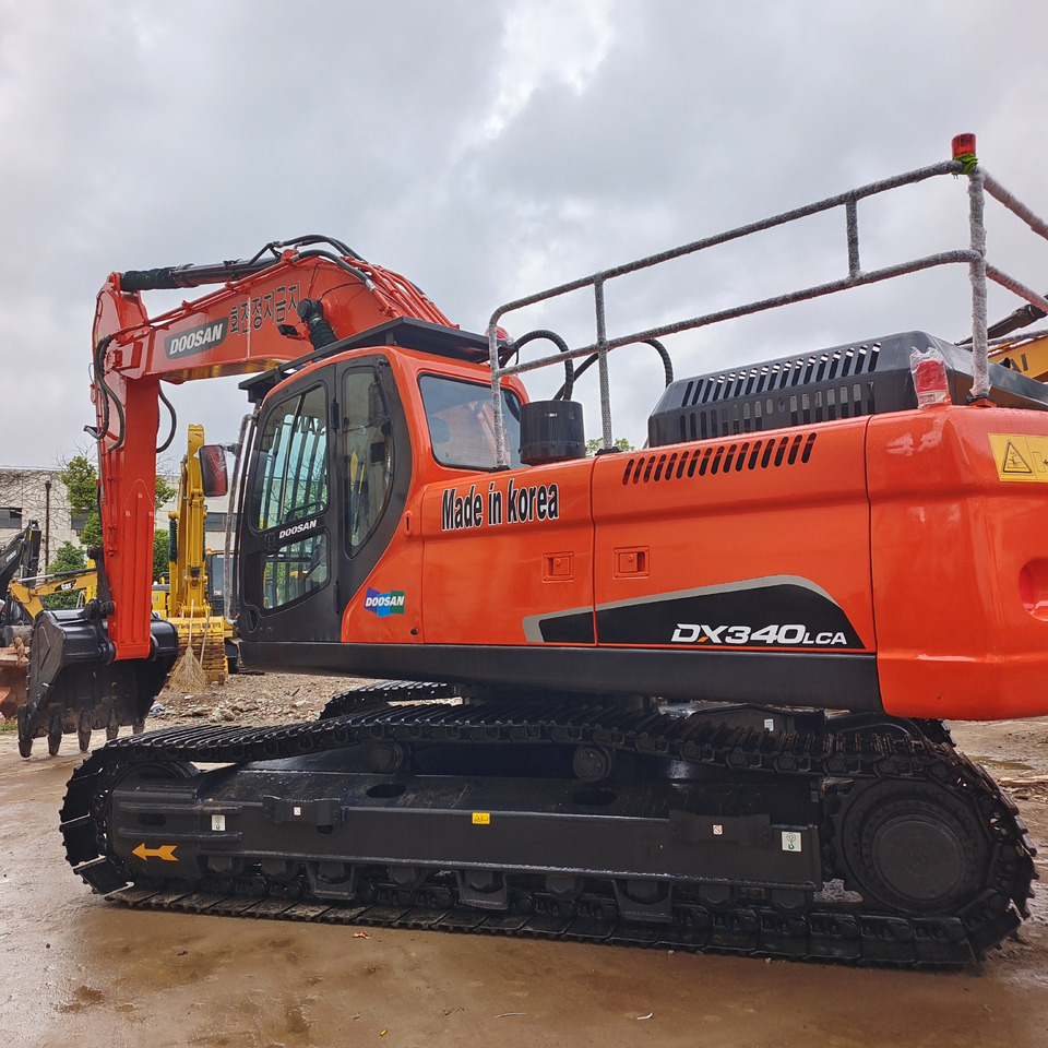 DOOSAN DX340 DX340LCA DX340LC-9C - Pelle sur chenille: photos 1 DOOSAN DX340 DX340LCA DX340LC-9C - Pelle sur chenille: photos 1