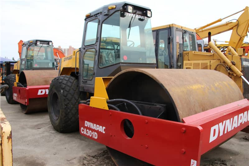 DYNAPAC CA301D - Rouleau compresseur: photos 4 DYNAPAC CA301D - Rouleau compresseur: photos 4