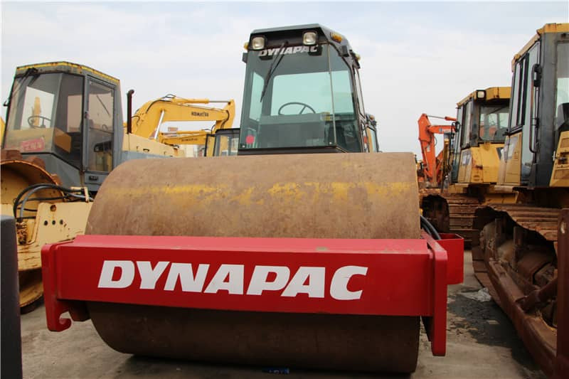 DYNAPAC CA301D - Rouleau compresseur: photos 2 DYNAPAC CA301D - Rouleau compresseur: photos 2