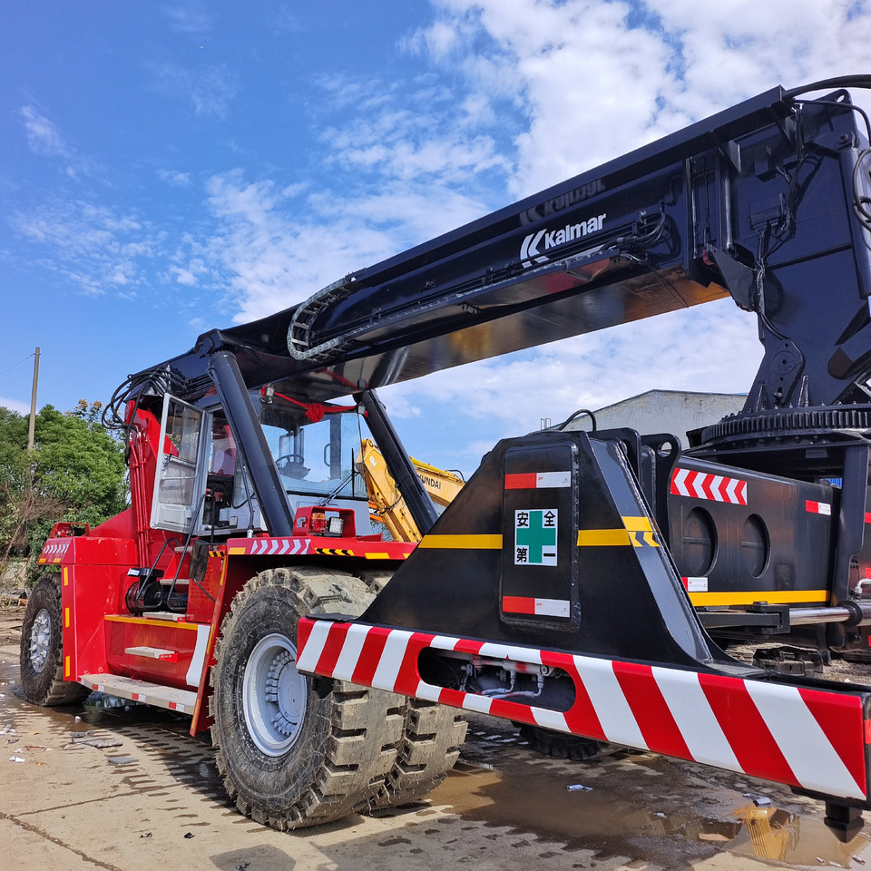 KALMAR DRF 450 DRT450 DRT DRD DRU 450 45 TON - Reach stacker: photos 5 KALMAR DRF 450 DRT450 DRT DRD DRU 450 45 TON - Reach stacker: photos 5