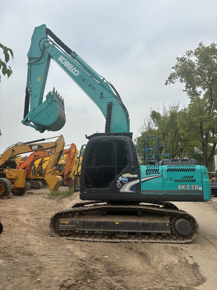 KOBELCO SK210LC - Pelle sur chenille: photos 1 KOBELCO SK210LC - Pelle sur chenille: photos 1