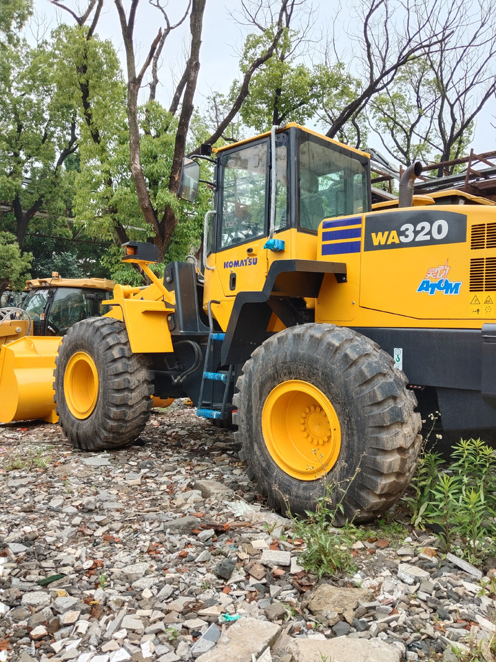 KOMATSU WA320 WA320-5 WA380 WA500 WA600 - Chargeuse sur pneus: photos 1 KOMATSU WA320 WA320-5 WA380 WA500 WA600 - Chargeuse sur pneus: photos 1