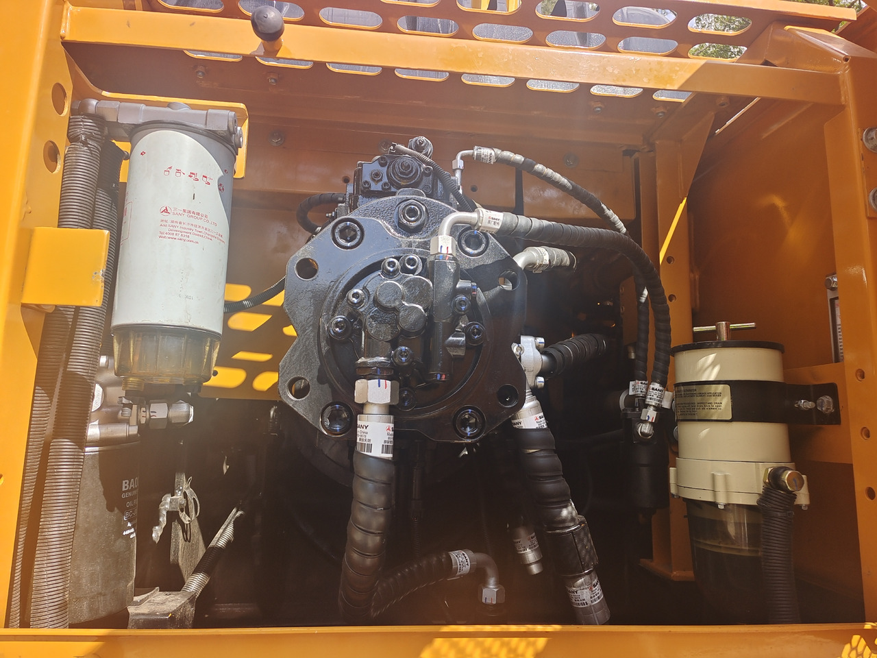 SANY 365H SY 365 H 335H 305H - Pelle sur chenille: photos 3 SANY 365H SY 365 H 335H 305H - Pelle sur chenille: photos 3