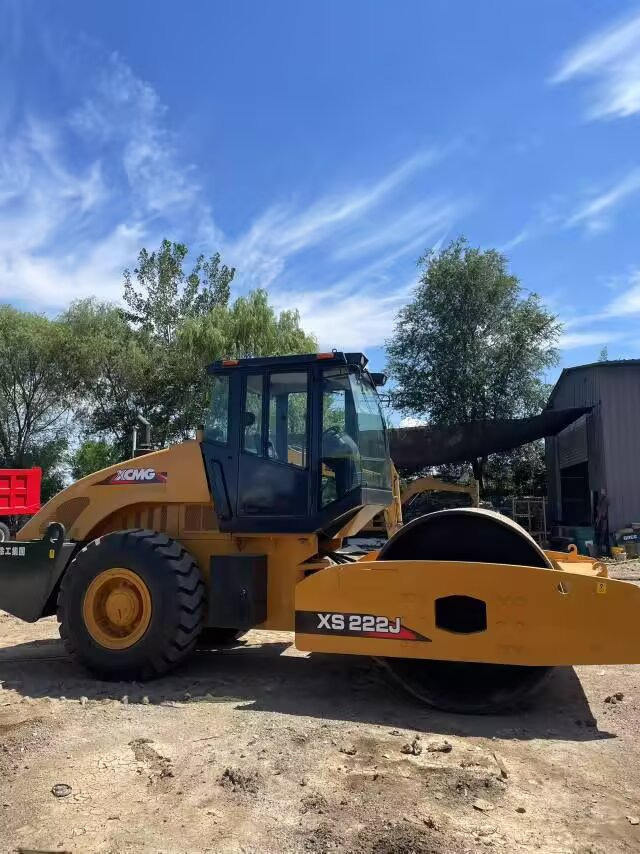 XCMG XS222J XS223J XS263J - Rouleau compresseur: photos 4 XCMG XS222J XS223J XS263J - Rouleau compresseur: photos 4