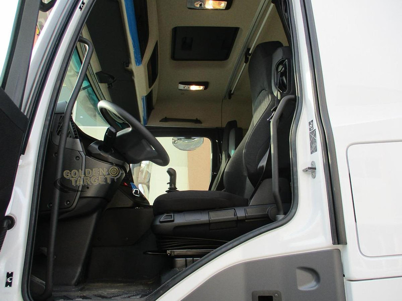 Crédit-bail de Mercedes-Benz Arocs 3342 Mercedes-Benz Arocs 3342: photos 10