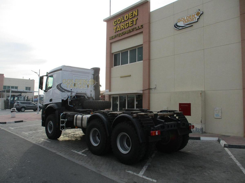 Mercedes-Benz Arocs 3342 - Camion: photos 4 Mercedes-Benz Arocs 3342 - Camion: photos 4