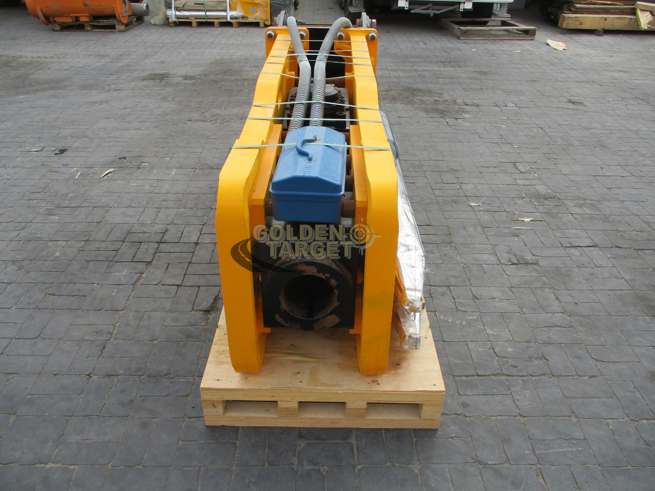HMB 1650 Hydraulic Breaker - Marteau hydraulique pour Pelle: photos 4 HMB 1650 Hydraulic Breaker - Marteau hydraulique pour Pelle: photos 4
