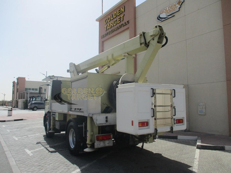 Iveco Euro Cargo 180E28 - Nacelle: photos 4 Iveco Euro Cargo 180E28 - Nacelle: photos 4