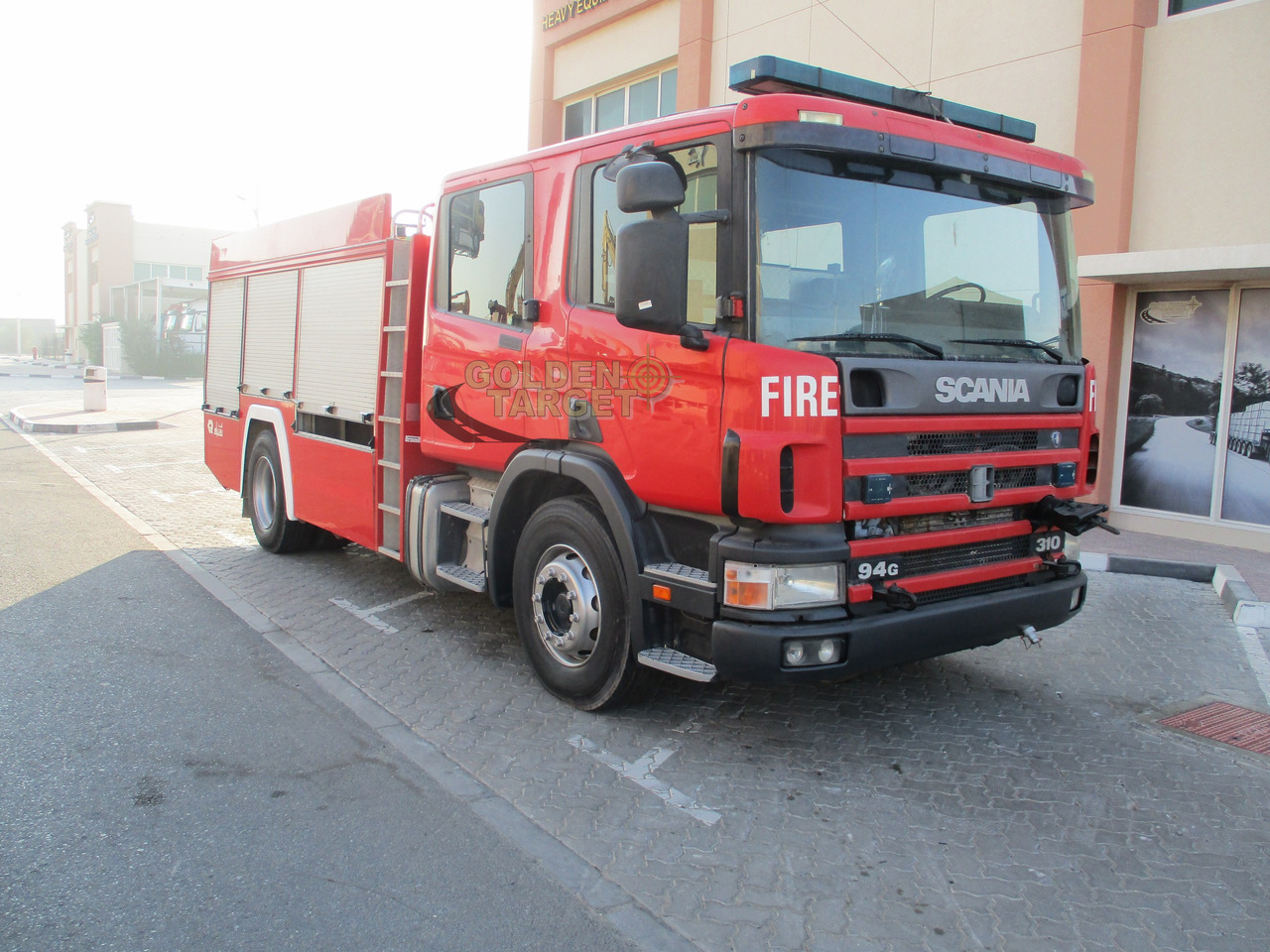 Scania 94G 4x2 Fire Truck - Camion de pompier: photos 1 Scania 94G 4x2 Fire Truck - Camion de pompier: photos 1
