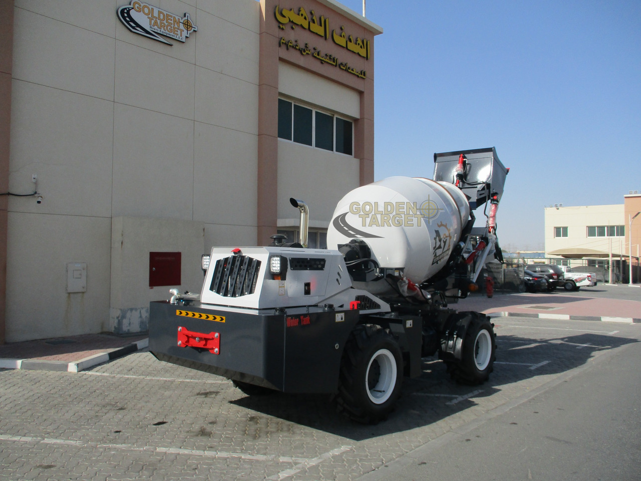 Solution H25 Self Loading Mixer - Camion malaxeur: photos 3 Solution H25 Self Loading Mixer - Camion malaxeur: photos 3