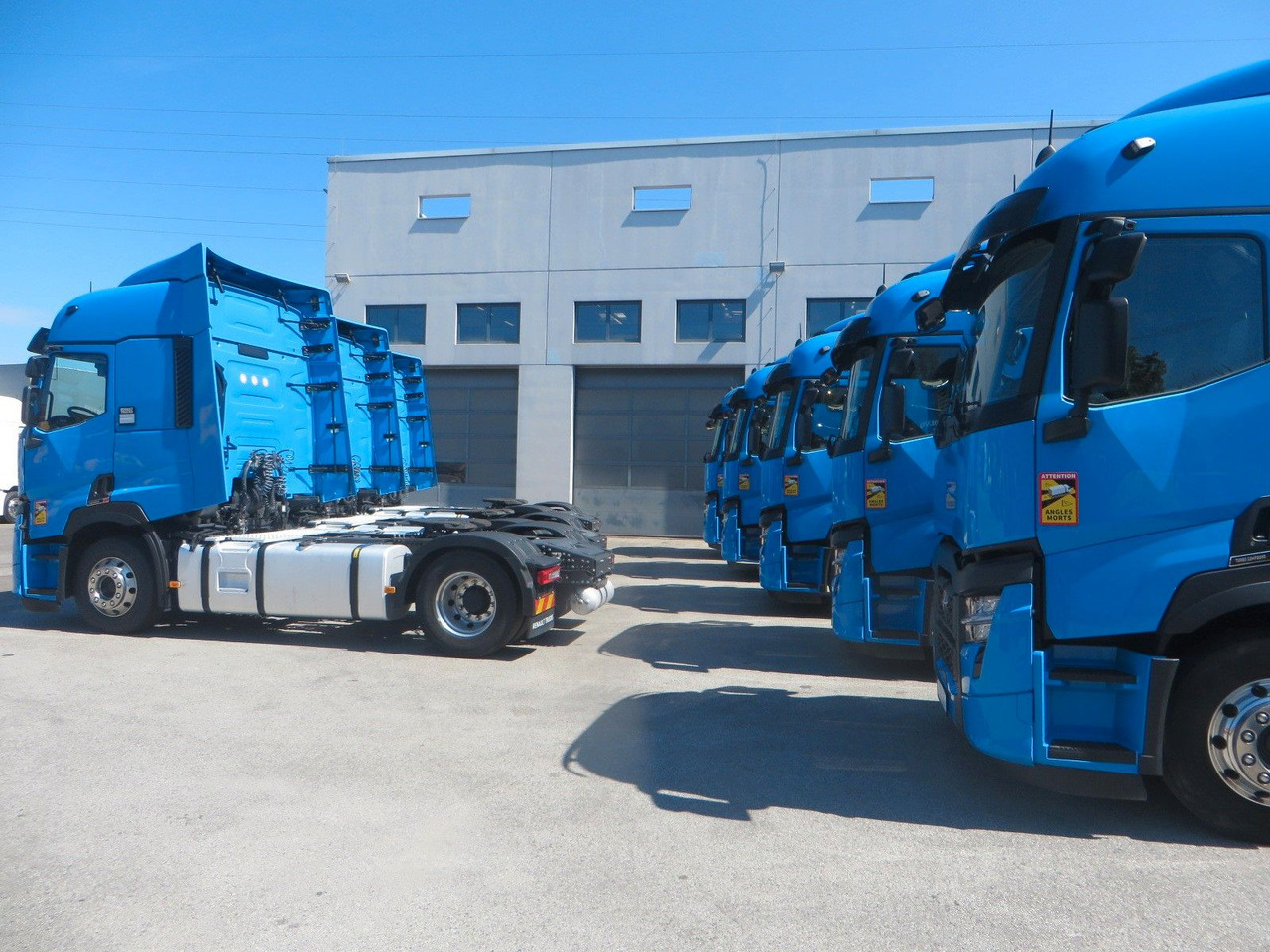 Renault T480 SC 4x2Tractor SELECTION - Tracteur routier: photos 2 Renault T480 SC 4x2Tractor SELECTION - Tracteur routier: photos 2