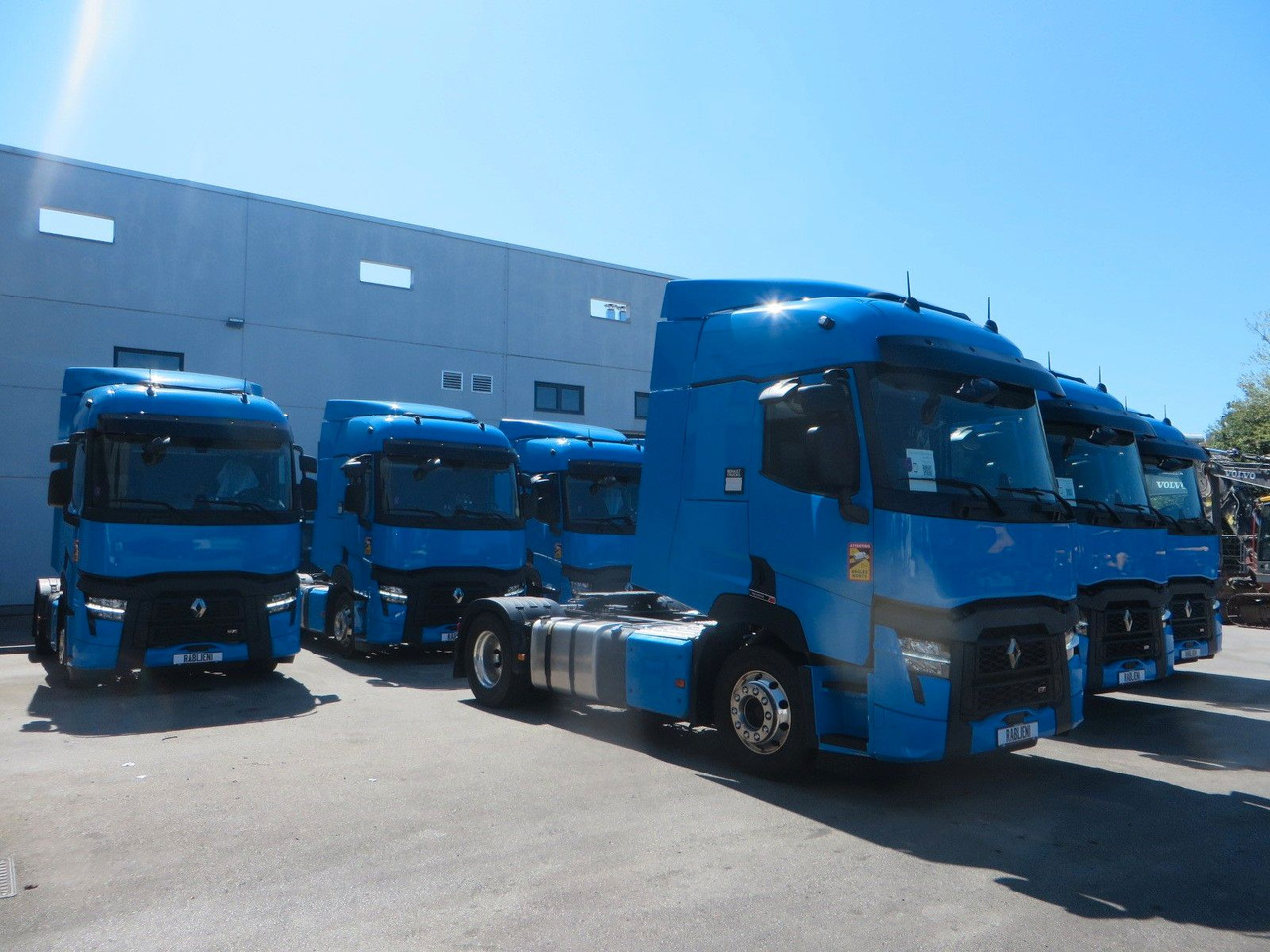 Renault T480 SC 4x2Tractor SELECTION - Tracteur routier: photos 3 Renault T480 SC 4x2Tractor SELECTION - Tracteur routier: photos 3