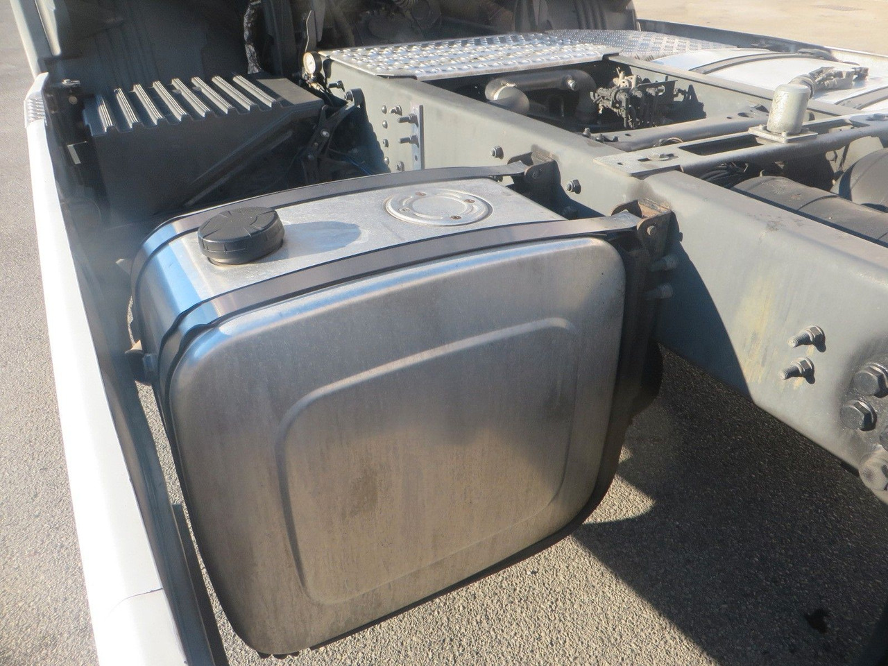 Scania R440 4x2Tractor, Retarder- Tipper hydraulic - Tracteur routier: photos 5 Scania R440 4x2Tractor, Retarder- Tipper hydraulic - Tracteur routier: photos 5