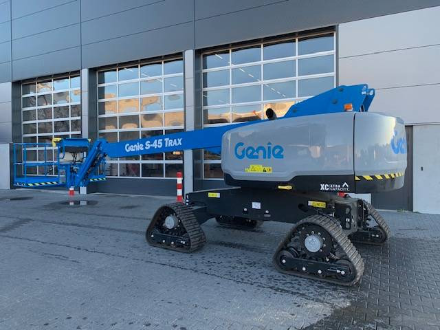 Genie S 45 XC Trax - Nacelle télescopique: photos 1 Genie S 45 XC Trax - Nacelle télescopique: photos 1