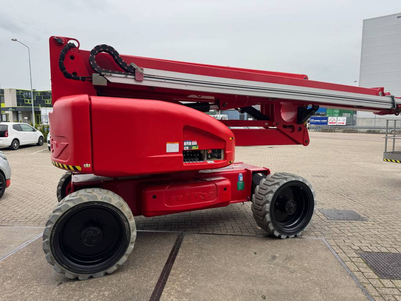 Niftylift HR 28 D E 4x4 - Nacelle articulée: photos 5 Niftylift HR 28 D E 4x4 - Nacelle articulée: photos 5