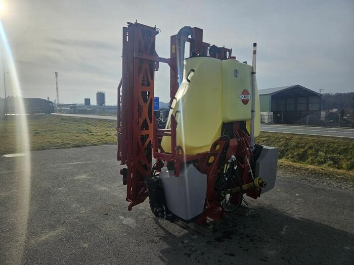 Hardi MEGA 1200 - Pulvé porté: photos 2 Hardi MEGA 1200 - Pulvé porté: photos 2