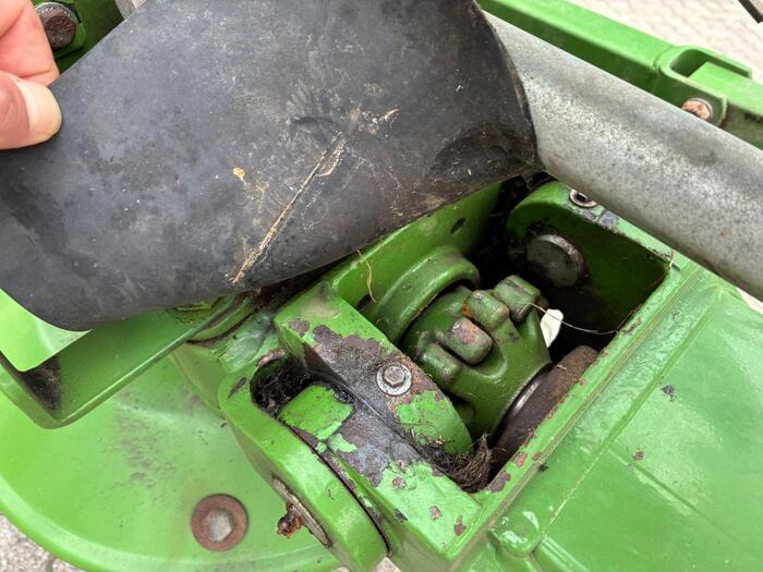 Krone KWT 11.22 - Faneuse: photos 5 Krone KWT 11.22 - Faneuse: photos 5