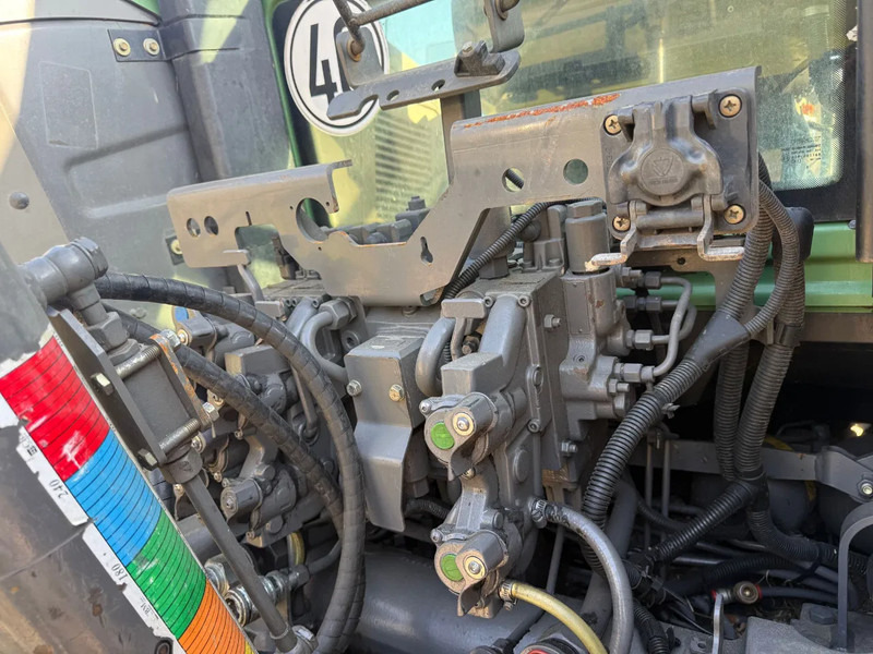 Crédit-bail de Fendt Vario 828 Profi plus 50 KM Vario 828 Profi plus 50 KM Fendt Vario 828 Profi plus 50 KM Vario 828 Profi plus 50 KM: photos 12