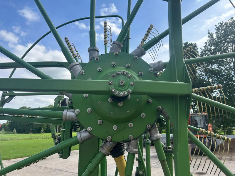 Crédit-bail de Krone Krone swadro 1400 Plus Zwadhark 4 rotor hark Krone Krone swadro 1400 Plus Zwadhark 4 rotor hark: photos 11